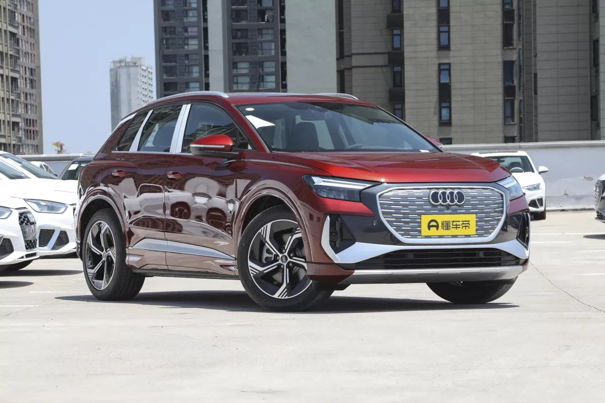 AUDI Q4 e-tron—34
