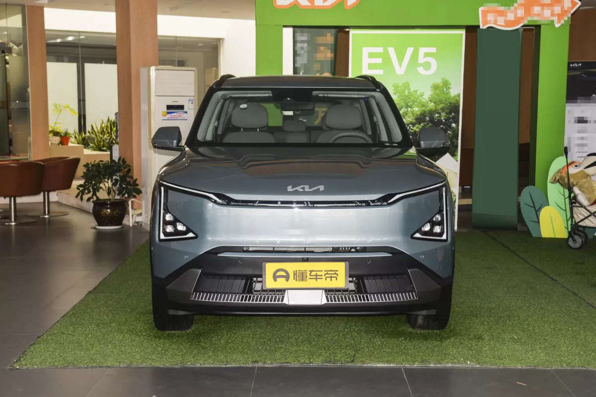 KIA EV5-4