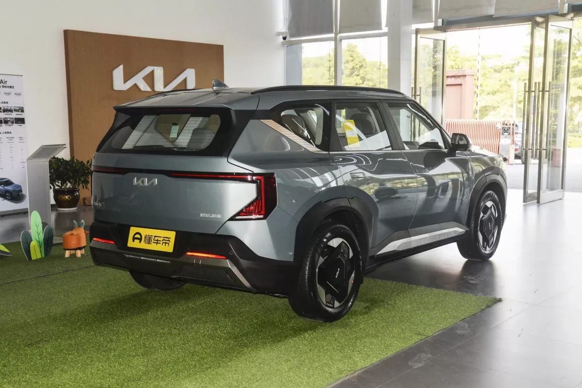 KIA EV5—30