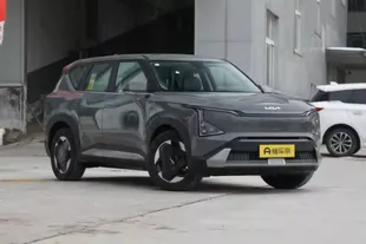 KIA EV5—8