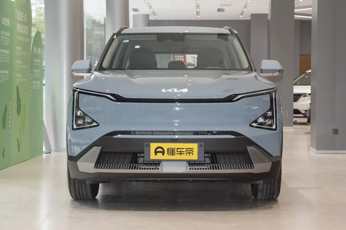 KIA EV5-12