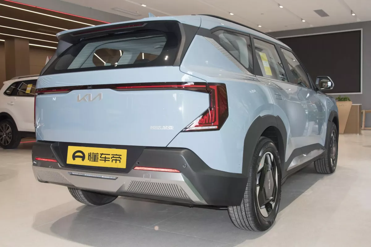 KIA EV5—12