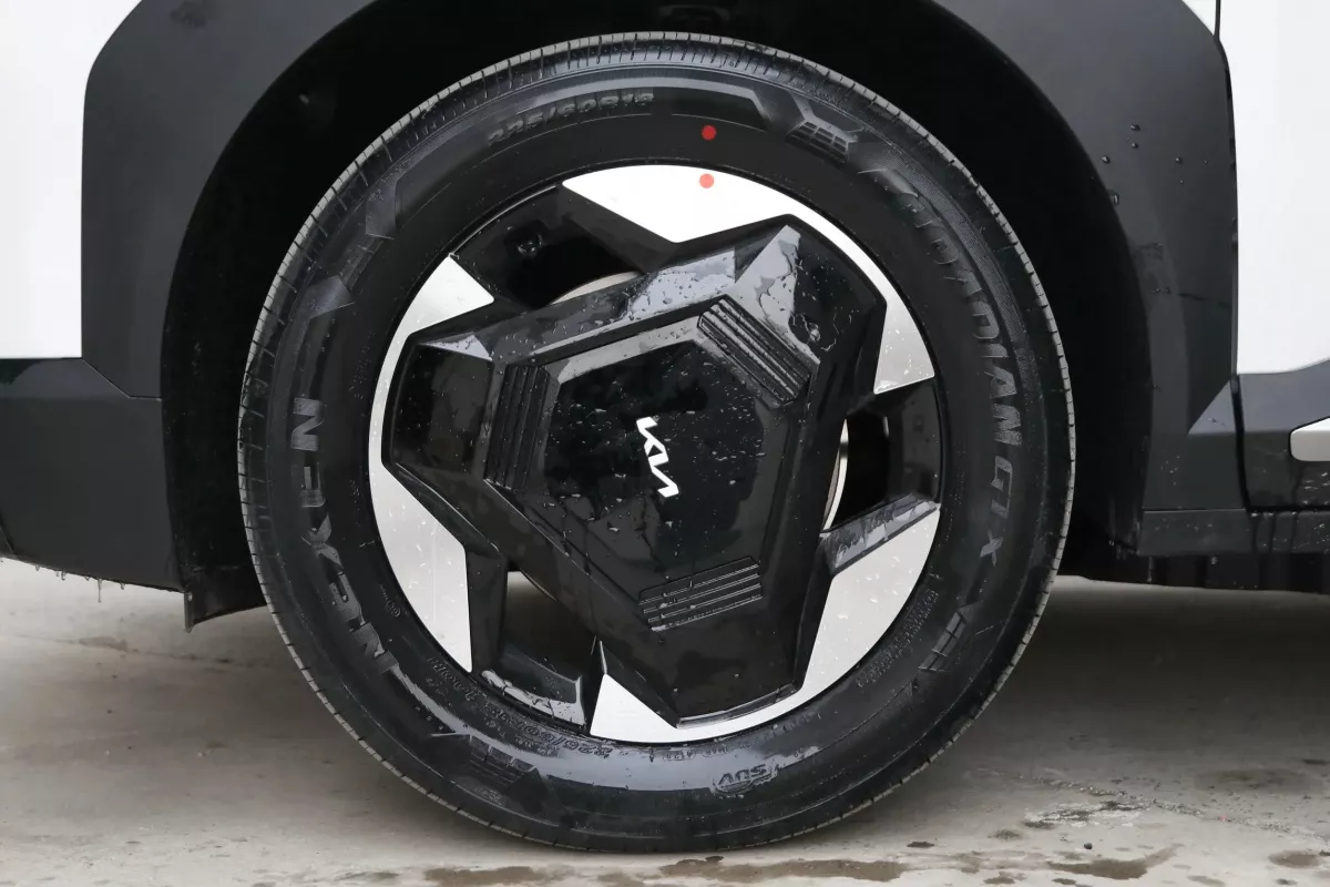 KIA EV5—18