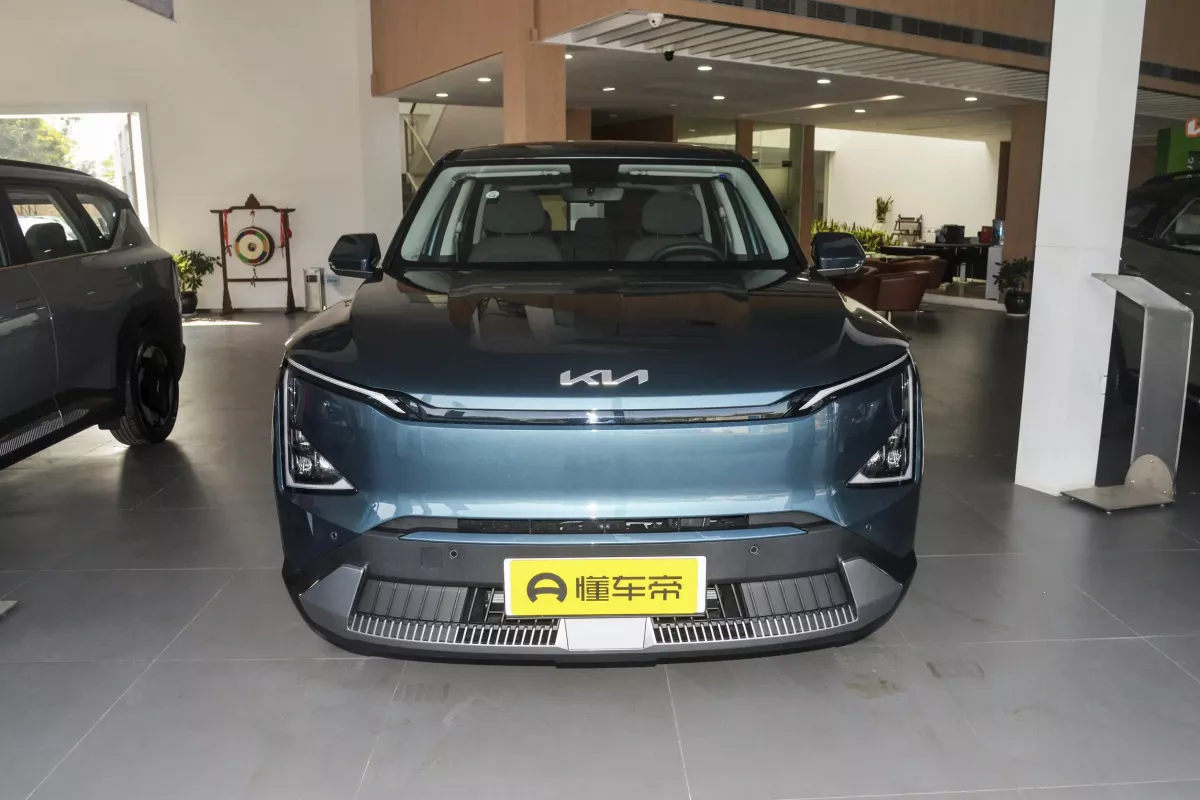 KIA EV5—27