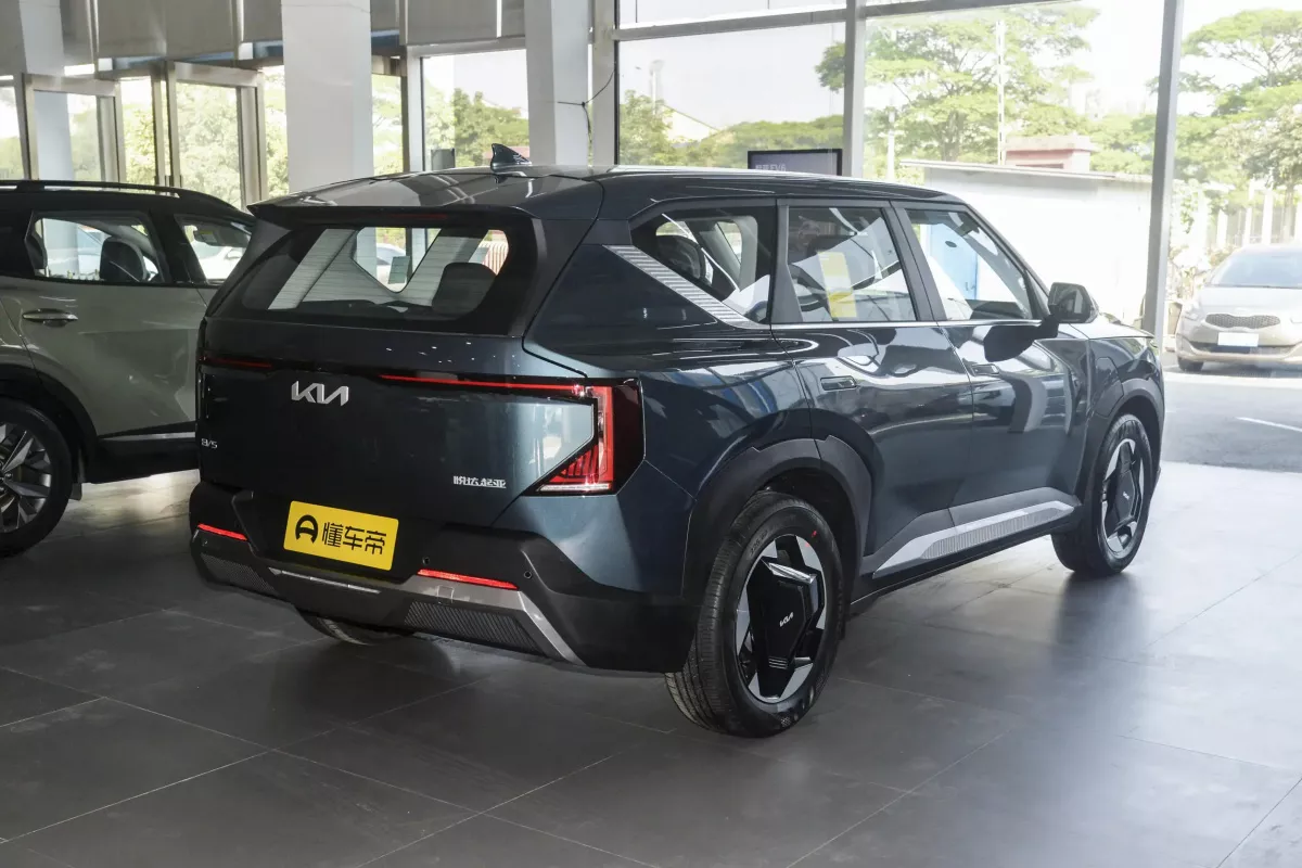 KIA EV5—24