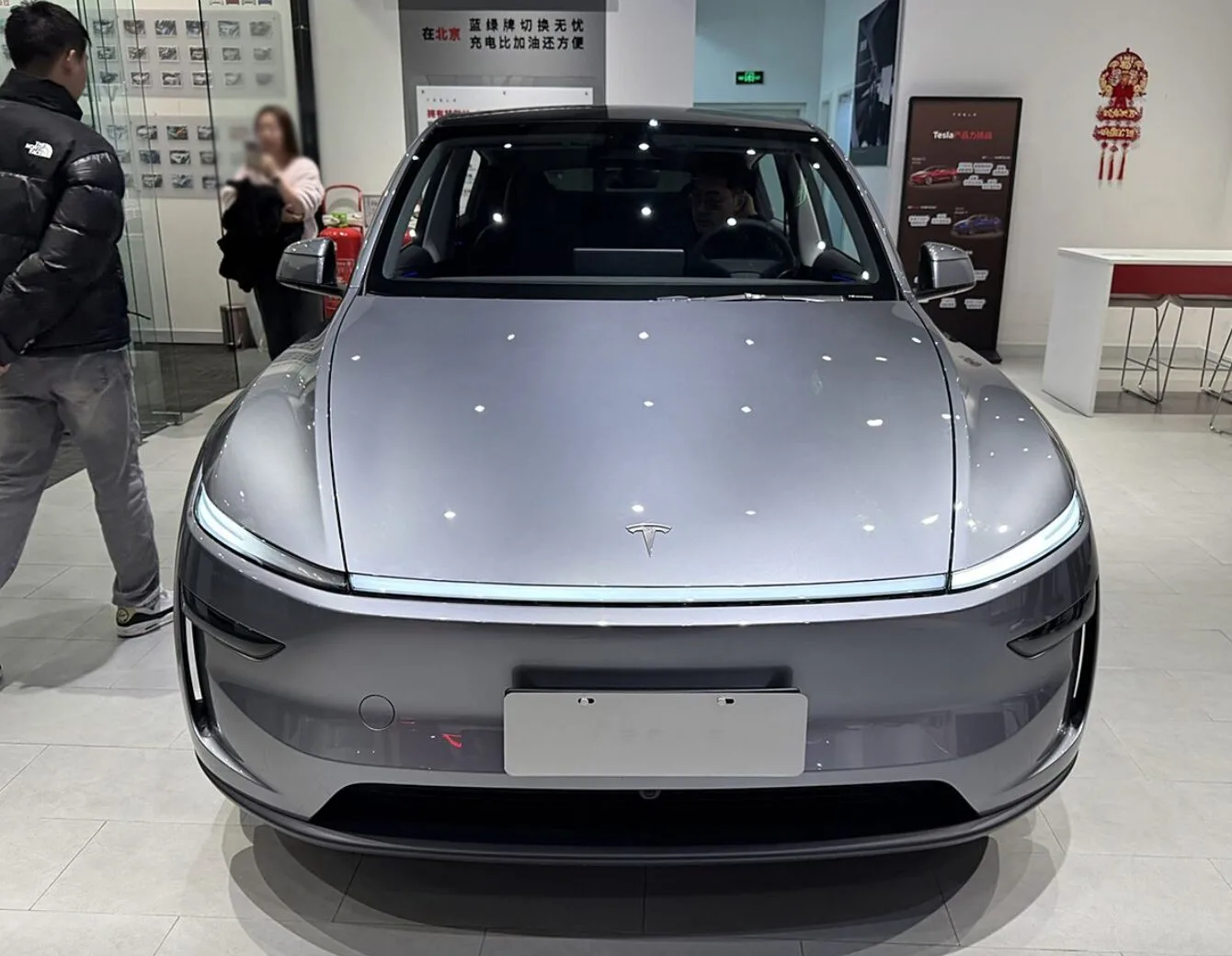 TESLA MODEL Y—23